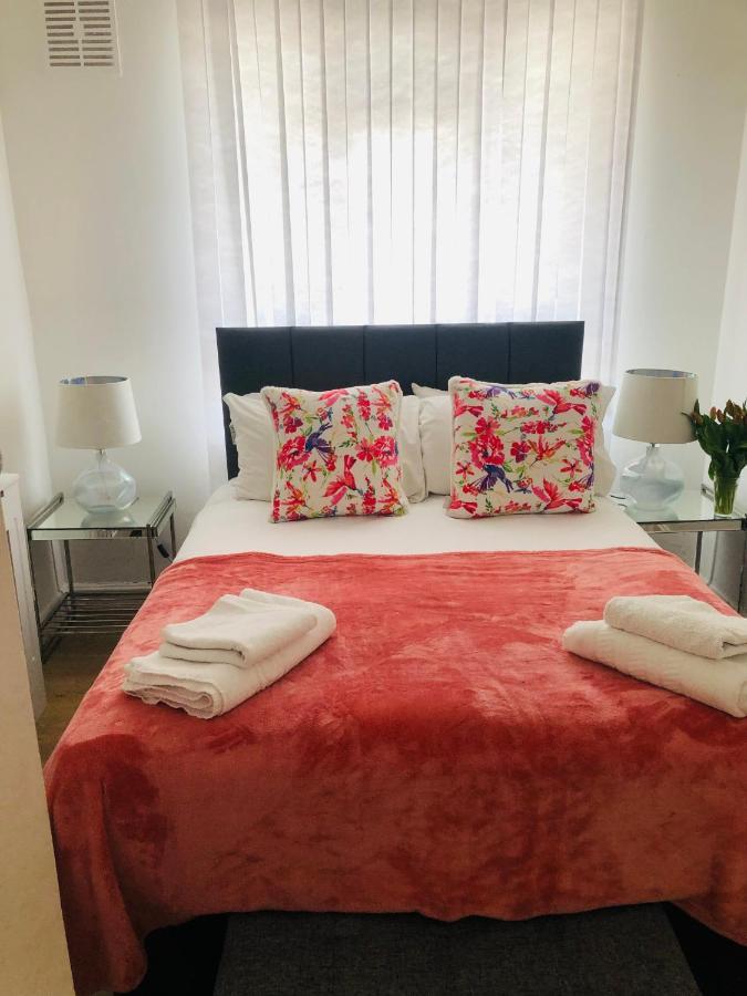 Super Location 2, 1Min Metro 10 Min From Camden Apartment ลอนดอน ภายนอก รูปภาพ
